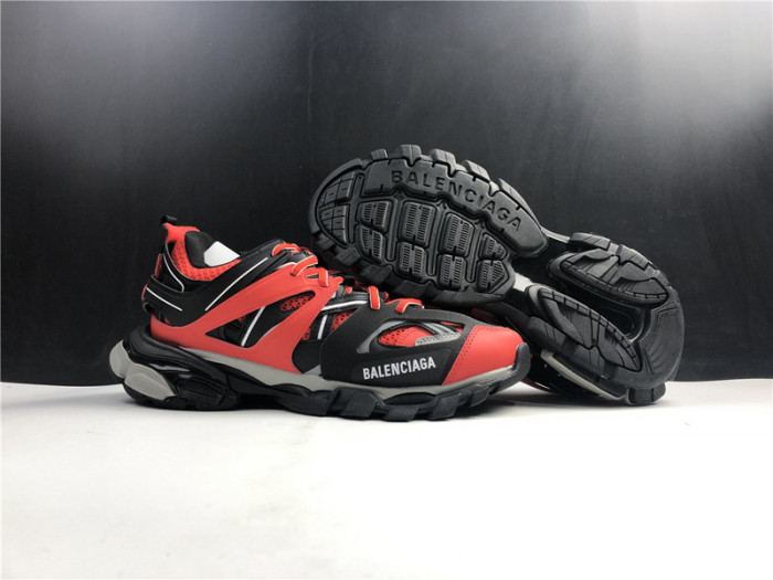 BL TRIPLE S TRAINERS