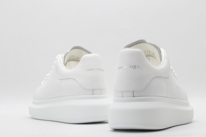 a1exa*der Mcqv*en sole sneakers