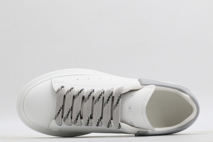a1exa*der Mcqv*en sole sneakers