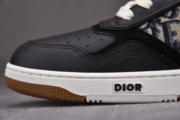 DR B27 SNEAKER