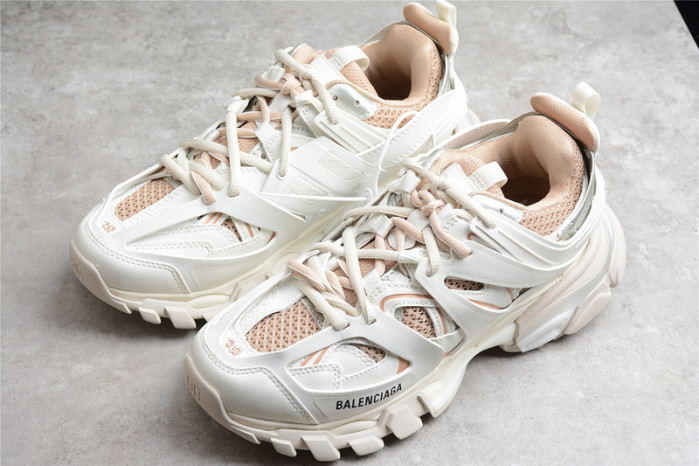 BL TRIPLE S TRAINERS