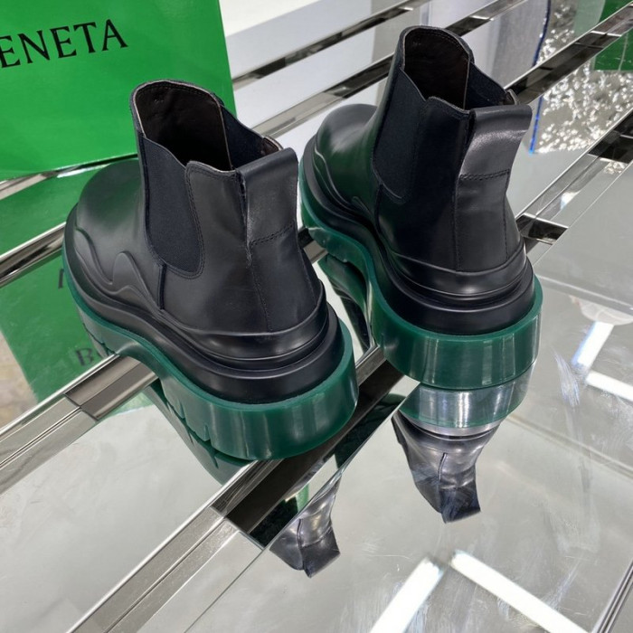 Bo*te*ga ve*ne*ta sneaker