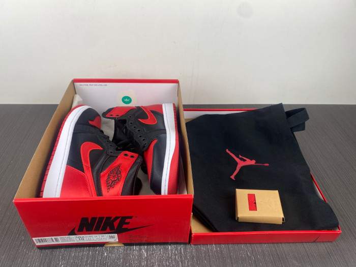 Air Jordan 1 "Satin Bred" (2023) FD4810-061