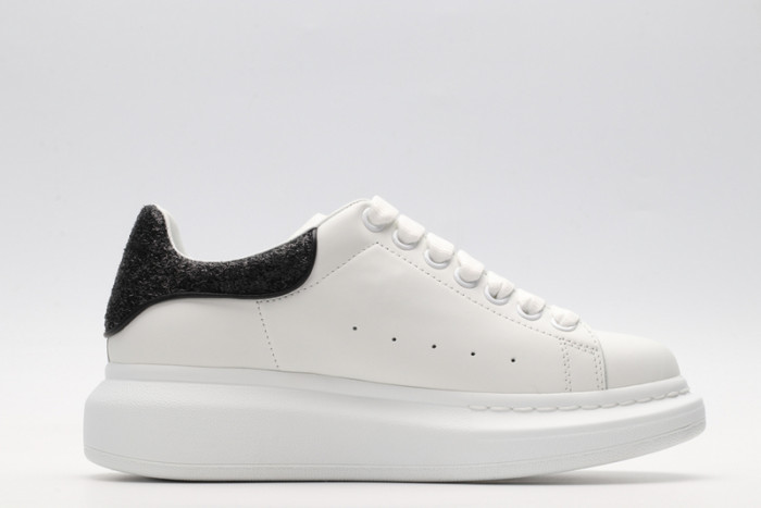 a1exa*der Mcqv*en sole sneakers