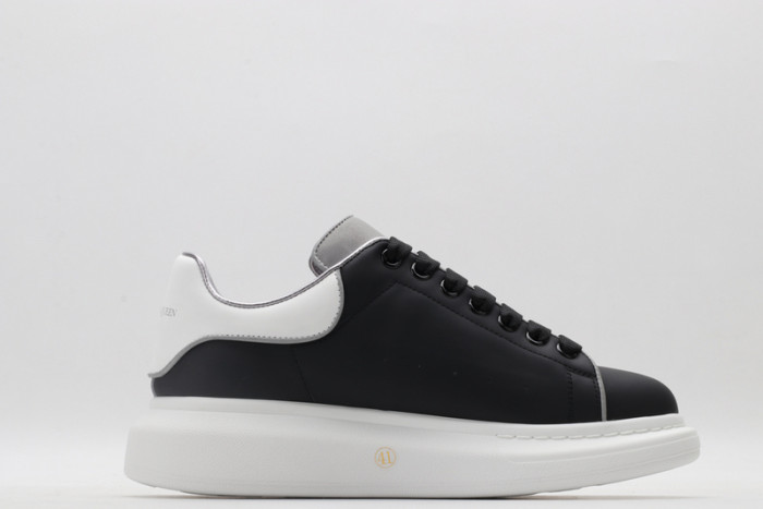 a1exa*der Mcqv*en sole sneakers