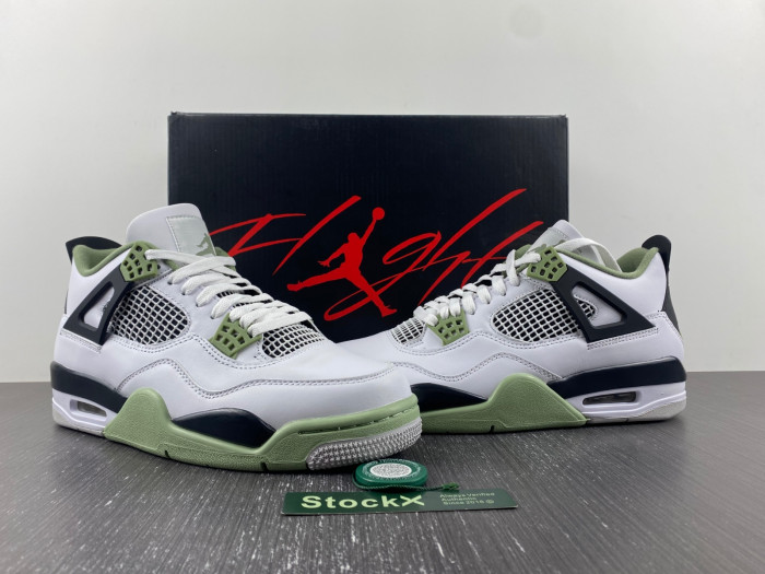 Air Jordan WMNS AIR JORDAN 4 RETRO 