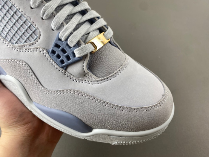 Air Jordan 4 UNC Tar Heels PE HV9204-407