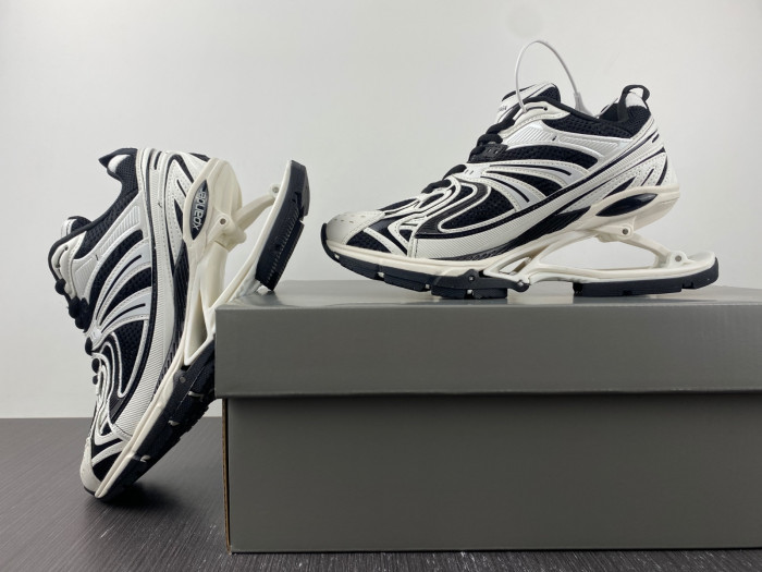 BC X-PANDER 6.0 TRAINER 653870 W1RC8 0521