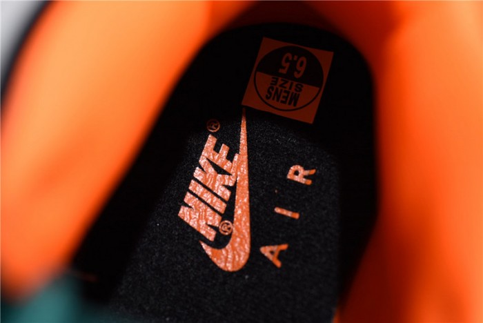 Nike Air More Uptempo What The 90s AT3408-800