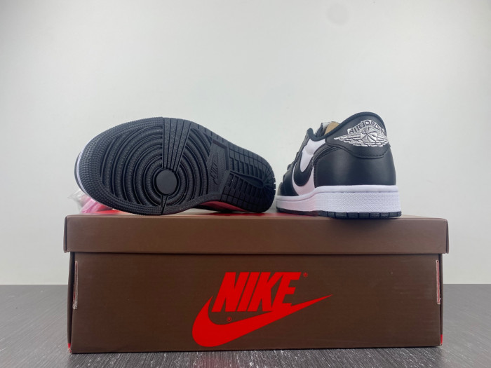 TRAVIS SCOTT X AIR JORDAN 1 LOW OG