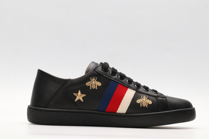 GC ACE EMBROIDERED LOW-TOP SNEAKER GC-16
