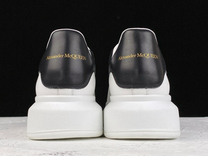 a1exa*der Mcqv*en sole sneakers black