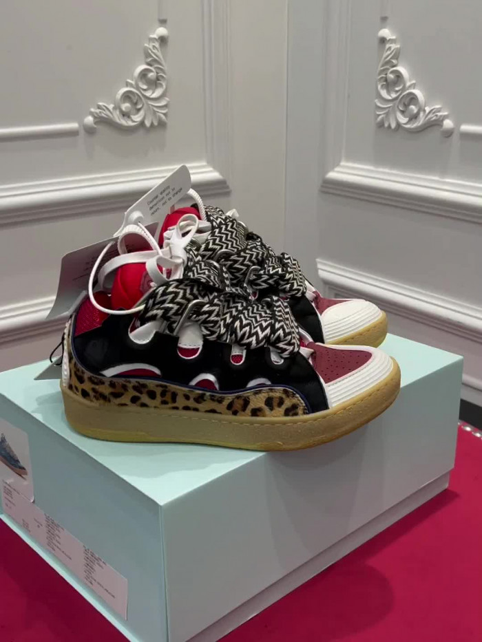 Lanu1n sneakers