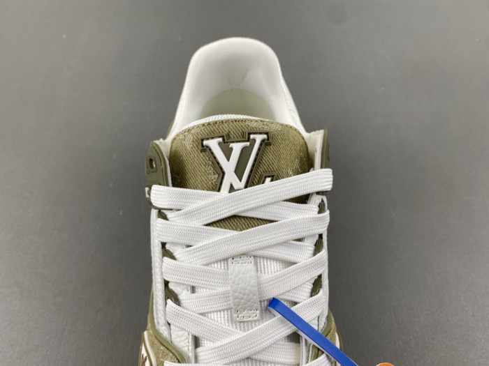 l0vis Vvtt0n lv trainer l&v-195