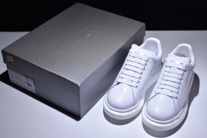 a1exa*der Mcqv*en sole sneakers 462214 whgp7 -white