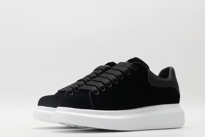 a1exa*der Mcqv*en sole sneakers
