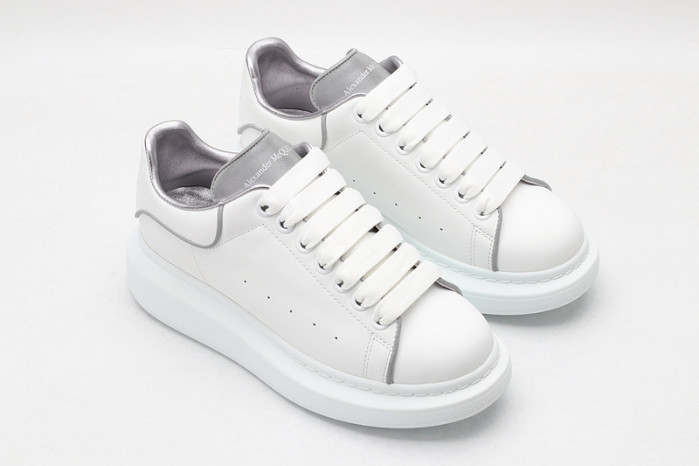 a1exa*der Mcqv*en sole sneakers