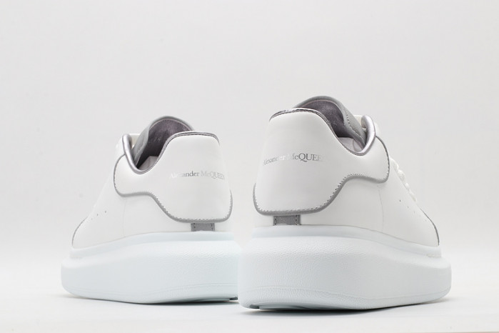a1exa*der Mcqv*en sole sneakers