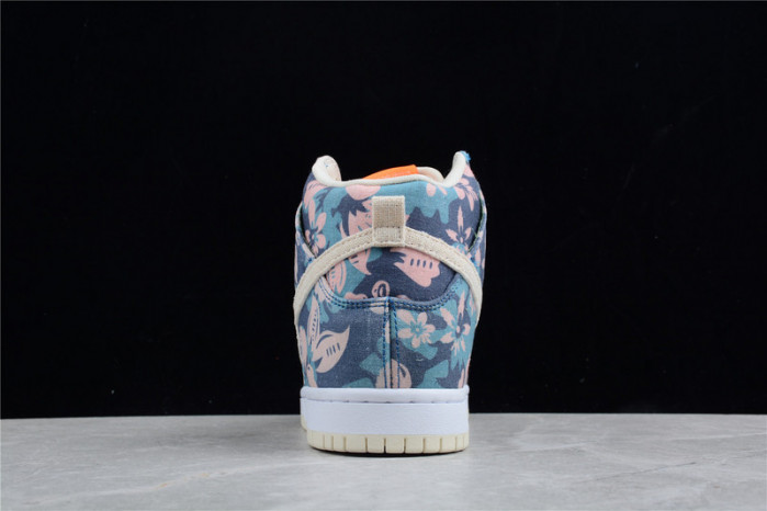 Dunk High SB 