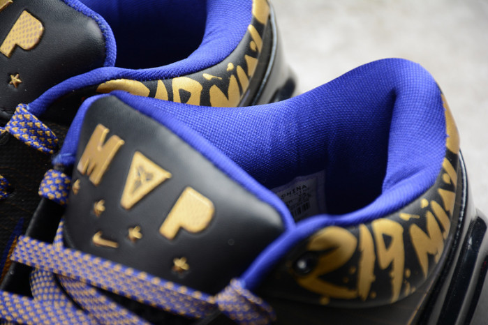 Zoom Kobe 4 POP 