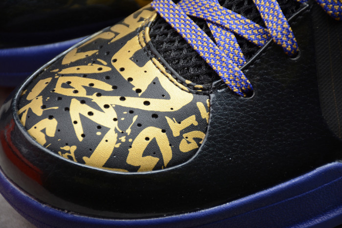 Zoom Kobe 4 POP 