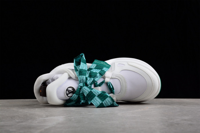 LVT SNEAKERS LVA-004
