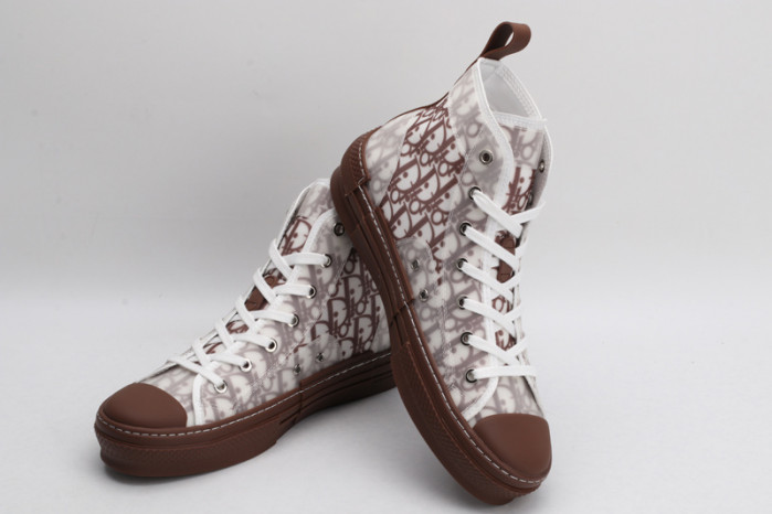DR B23 OBLIQUE HIGH TOP SNEAKER