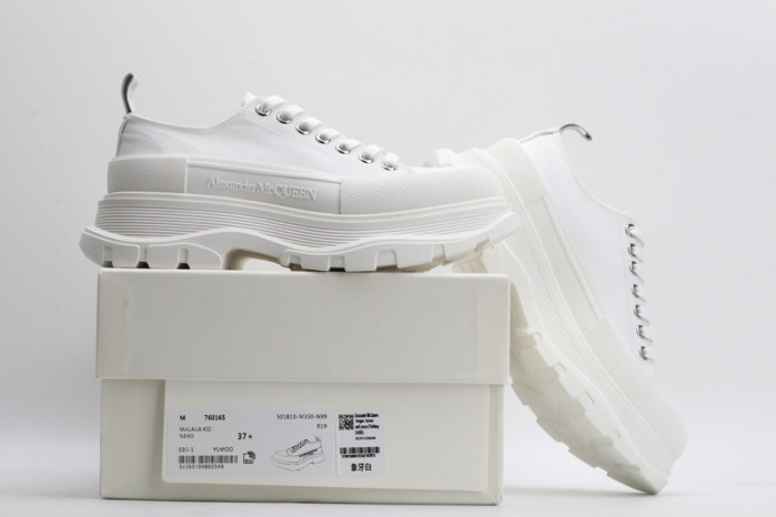 a1exa*der Mcqv*en canvas sneakers
