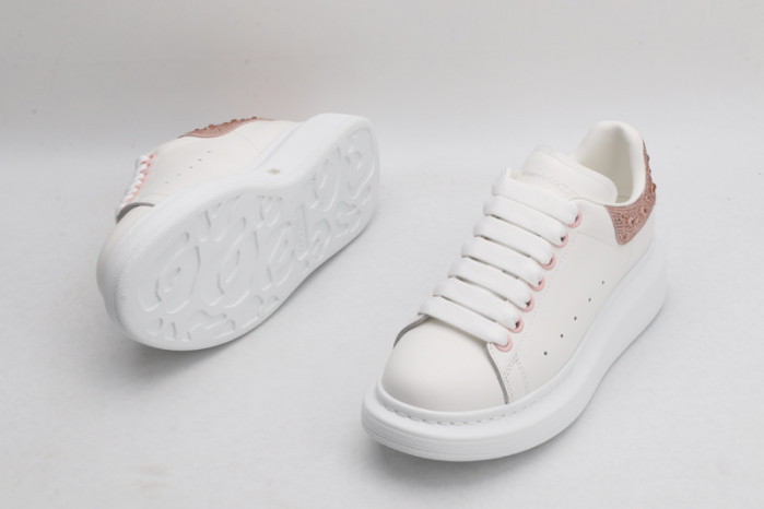 a1exa*der Mcqv*en sole sneakers