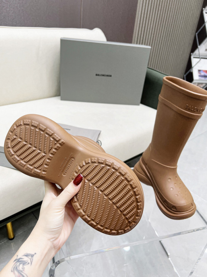Ba1en*iaga x cr*0*s chunky rubber boots