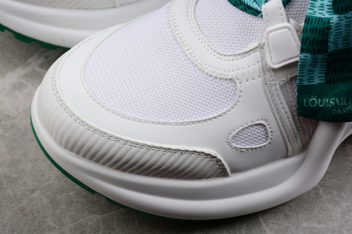 LVT SNEAKERS LVA-004