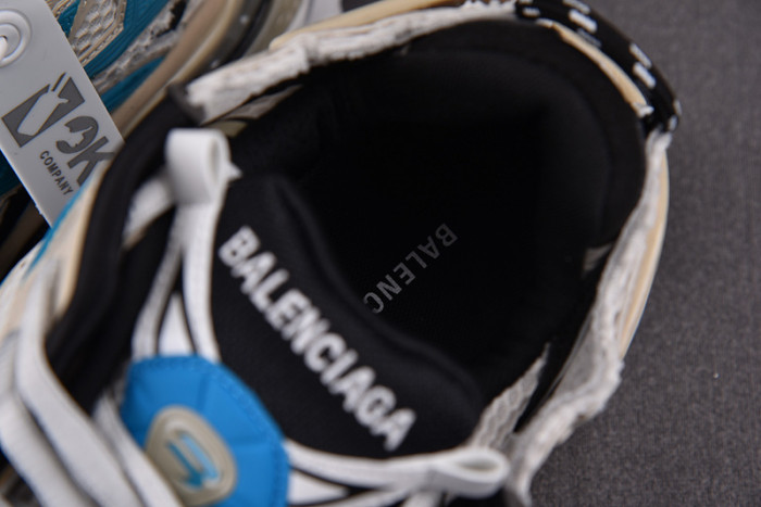 BL RUNNER BR02