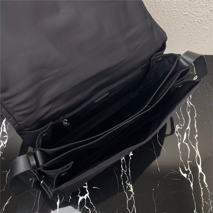 Pra*a medium padded nylon shoulder bag
