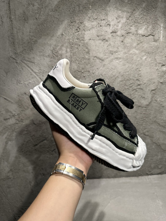 Ma*s*n mihara yasuhiro sneaker mmy-6