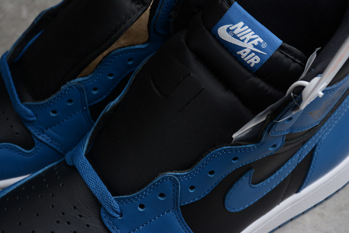 Air Jordan 1 Dark Marina Blue 555088-404