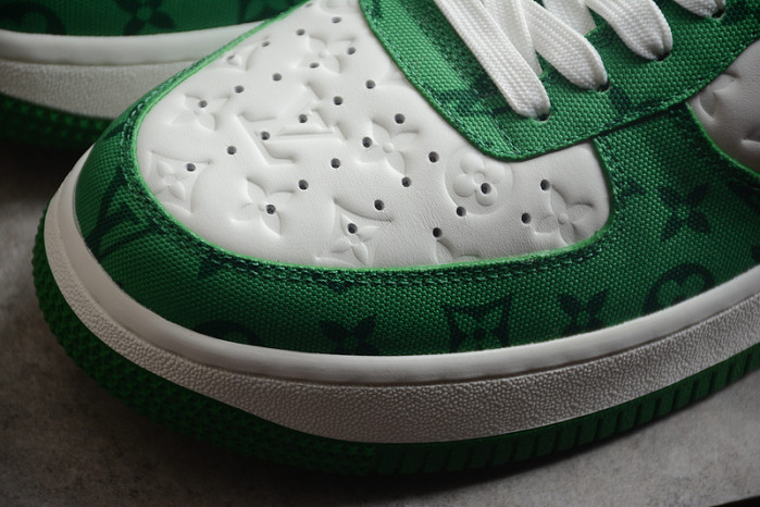 LV X NIKE AIR FORCE SNEAKER LK0226