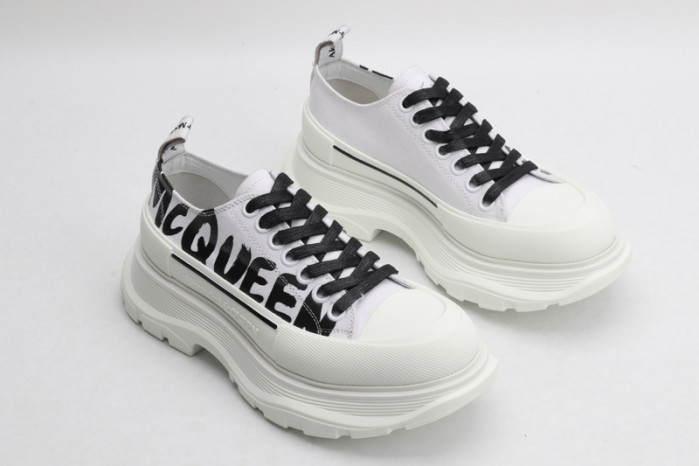 a1exa*der Mcqv*en canvas sneakers