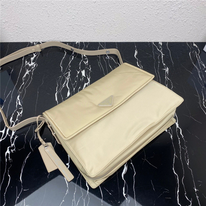 Pra*a medium padded nylon shoulder bag
