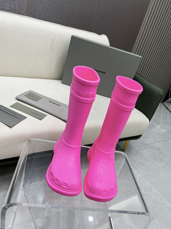 Ba1en*iaga x cr*0*s chunky rubber boots