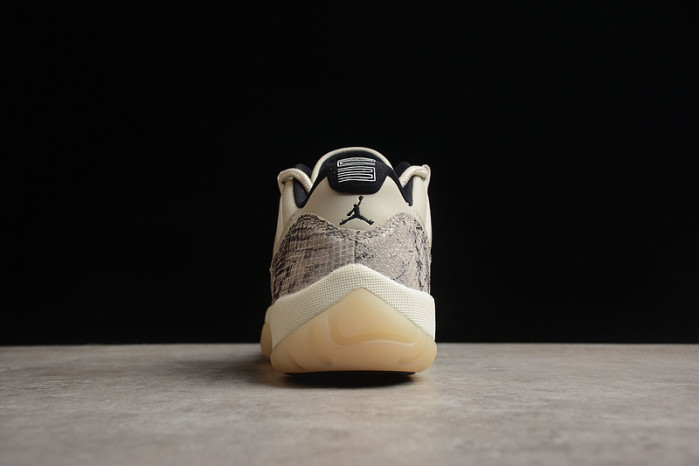 AIR JORDAN 11 RETRO LOW GS 