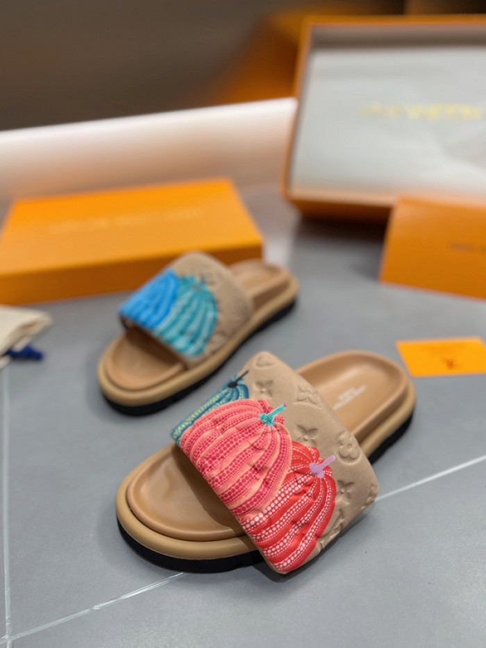 LVT SLIDES LVS-33
