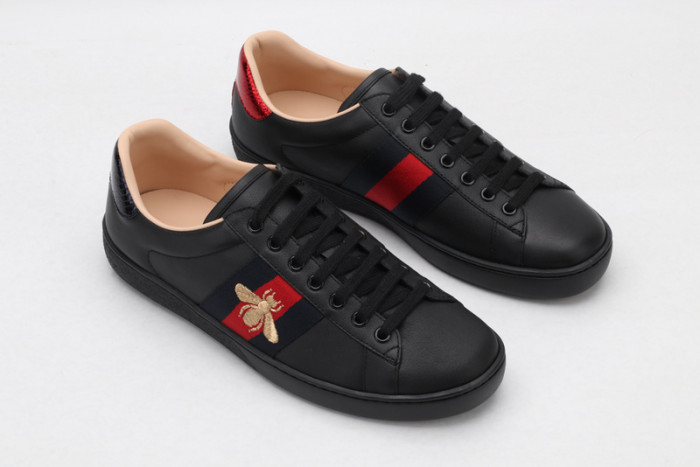 GC Ace Embroidered Low-Top Sneaker black with bee mens 431942-A38G0