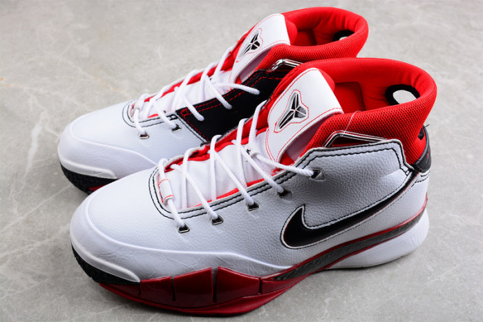 Nike ZOOM KOBE 1 PROTRO 