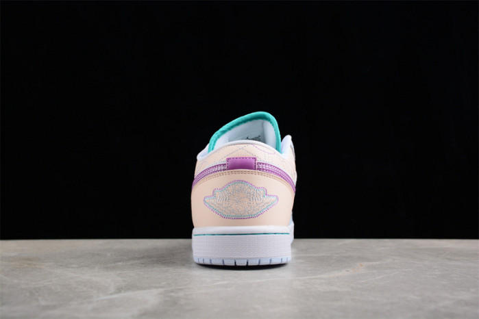 AIR JORDAN 1 LOW 