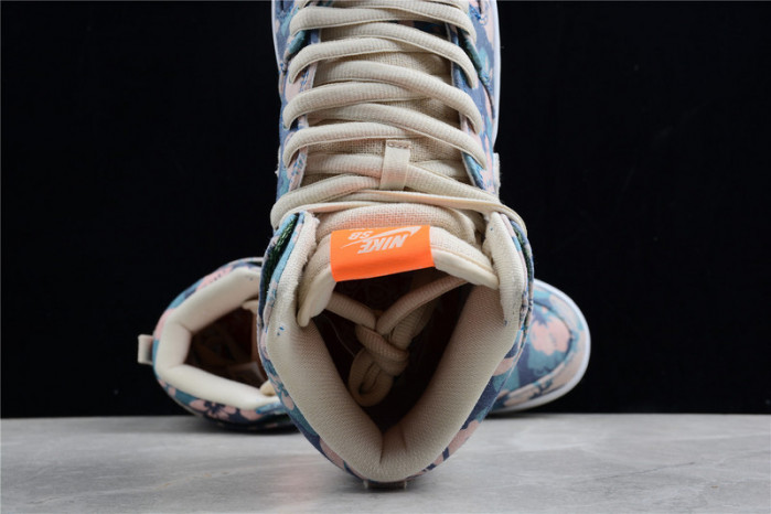 Dunk High SB 