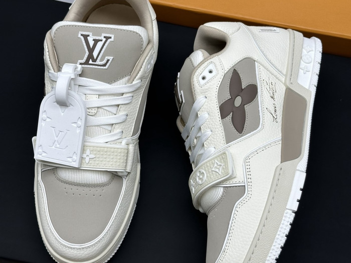 l0vis Vvtt0n lv trainer lvt-222