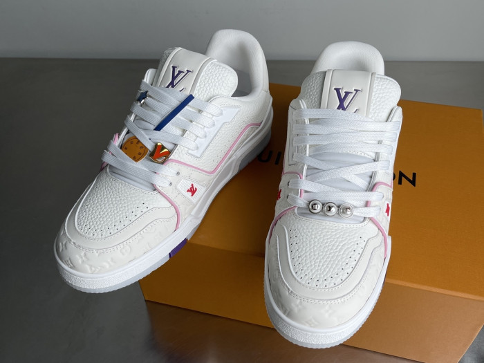 l0vis Vvtt0n lv trainer lvt-224