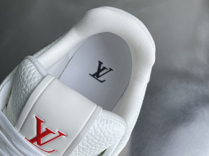 l0vis Vvtt0n lv trainer lvt-221