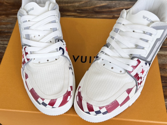 l0vis Vvtt0n lv trainer lvt-220