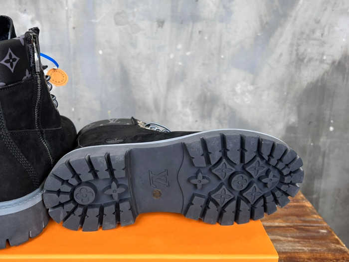 LVT BOOTS